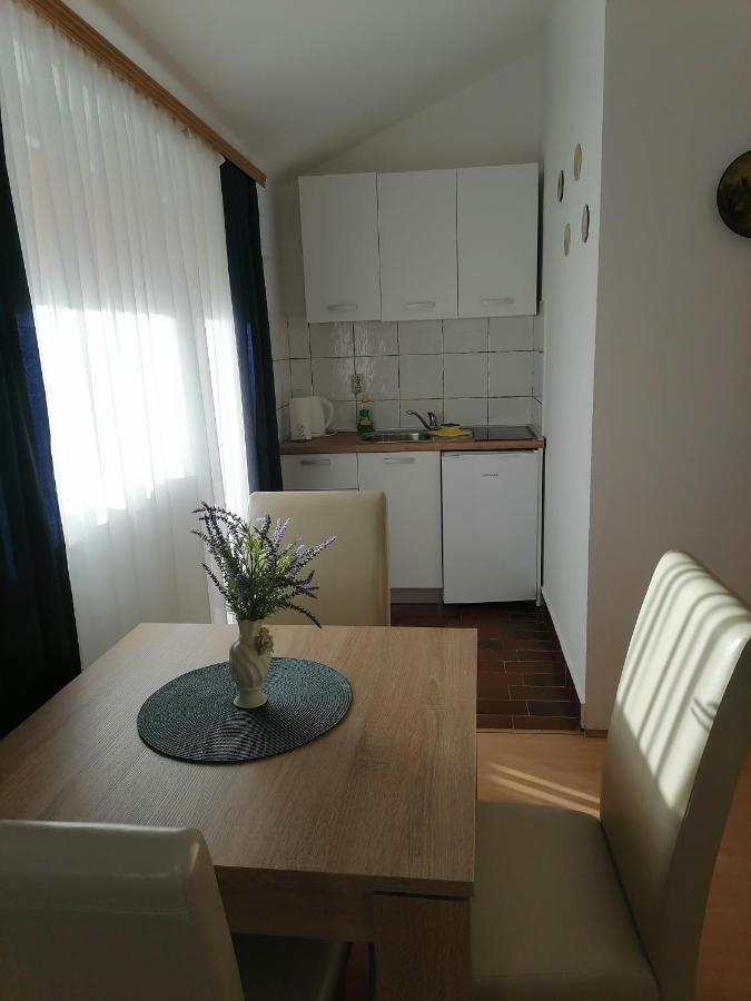 Apartments Kozjan カルロヴァッツ エクステリア 写真
