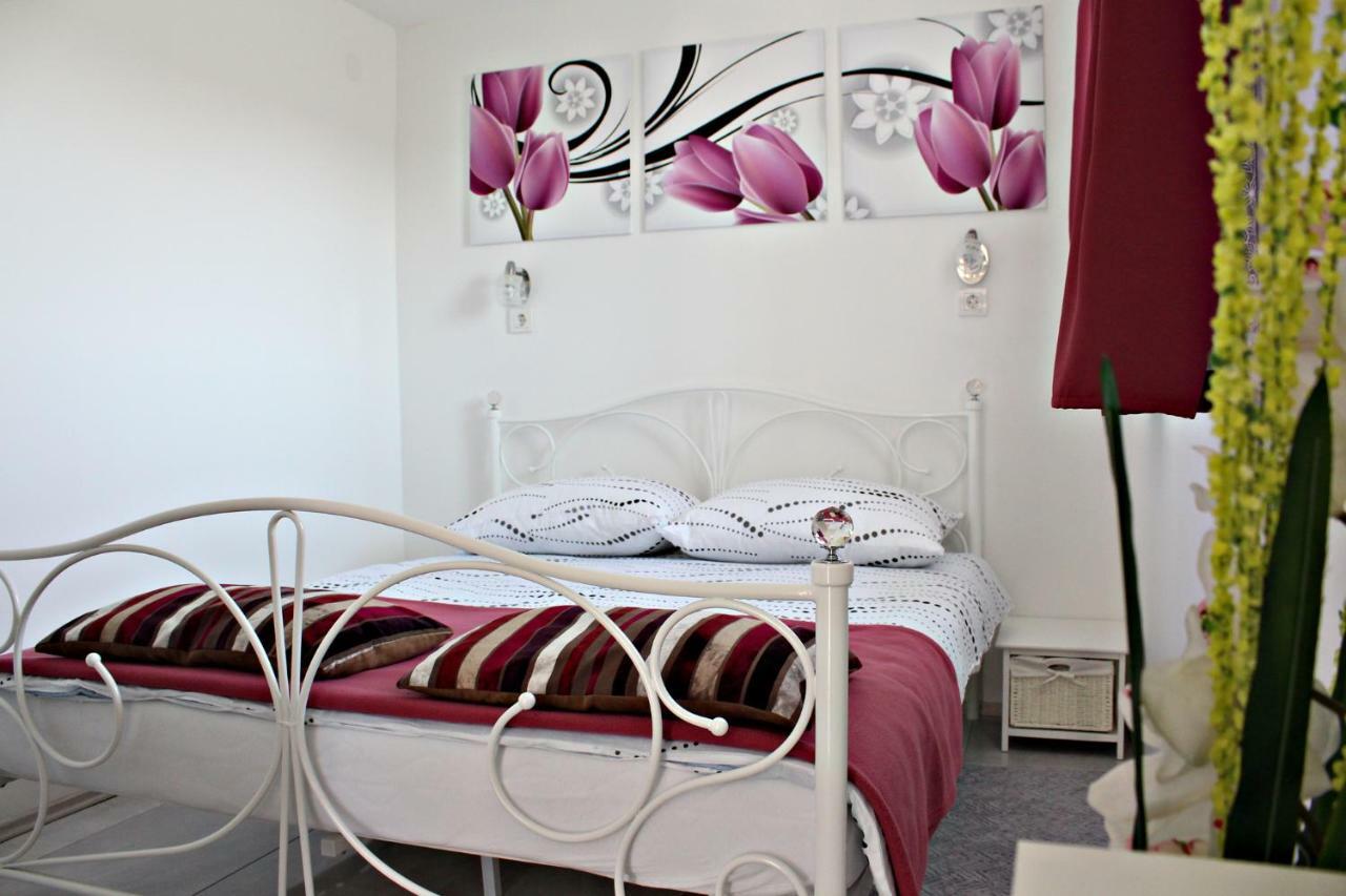 Apartments Kozjan カルロヴァッツ エクステリア 写真